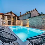 Luxury Cortile فيلة *