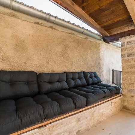 Luxury Cortile بنكوفاتش