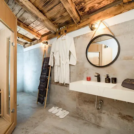 Luxury Cortile 빌라 벤코바츠