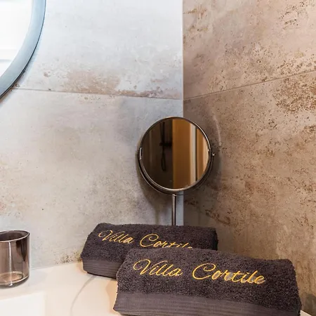 Luxury Cortile
