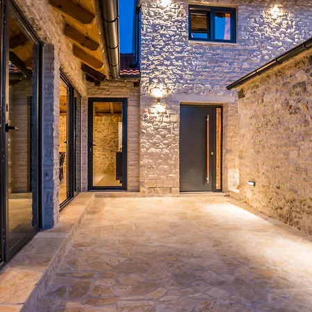 Luxury Cortile *