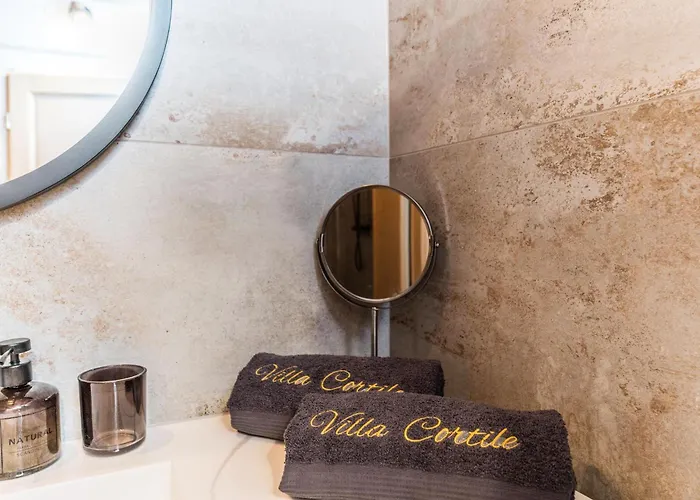 Luxury Cortile