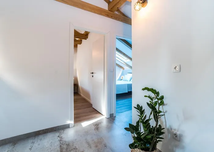 Luxury Cortile Бенковац